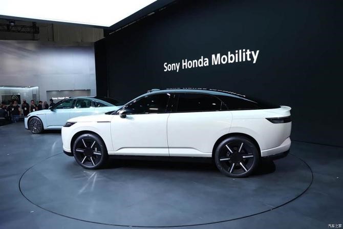 08080843cd20de71ea7313.jpg image003.jpg