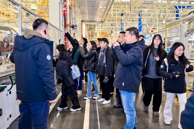 岚图泰山交付量突破5000辆 26天达成交付里程碑